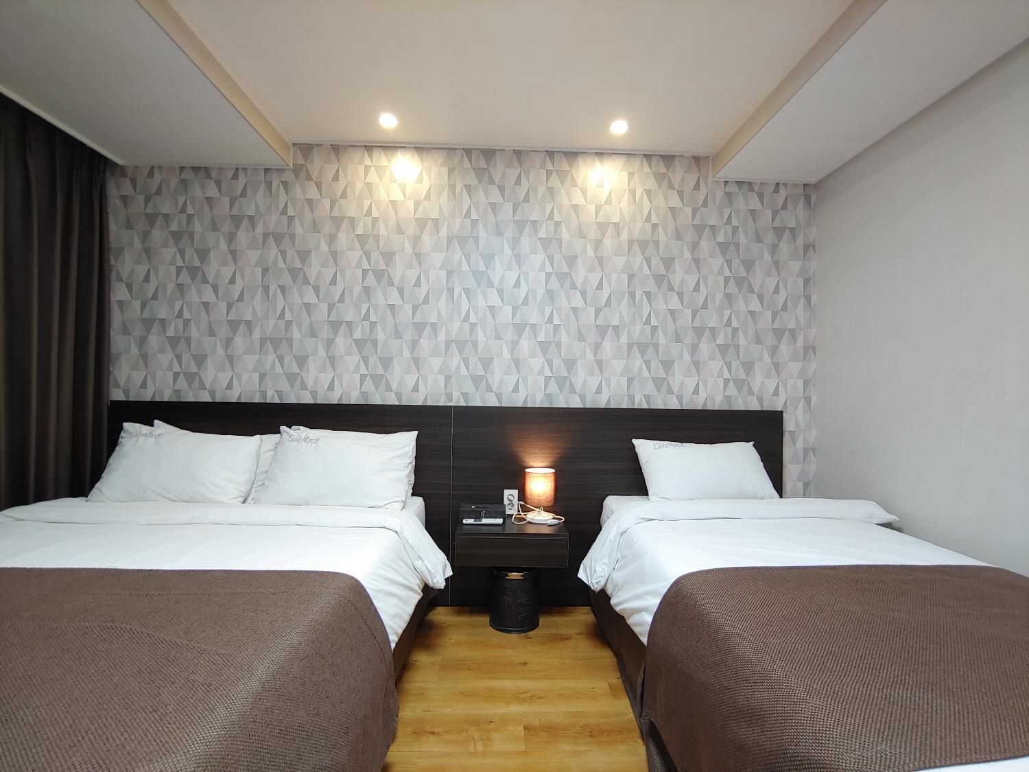 Jeju Lavender Hotel Seogwipo Exterior foto